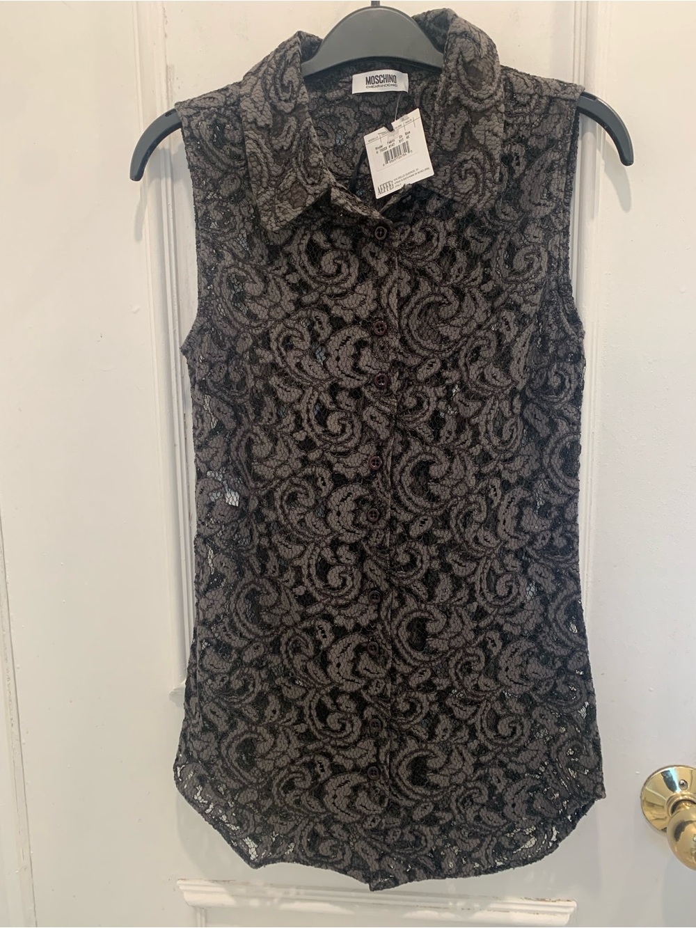NWT Moschino Cheap and Chic sleeveless lace top. Size 6